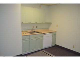 Property photo 15 - 7700 Square Foot Office & Warehouse Building
